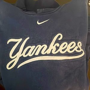 Vintage Yankees sweatshirt